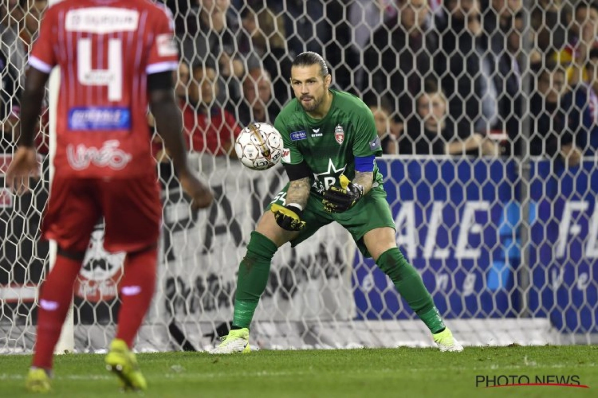 Logan Bailly a envoyé un message à Frank Defays