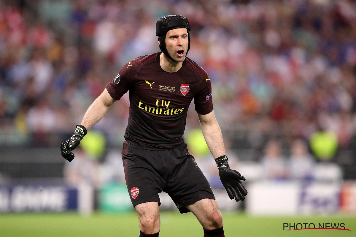 Petr Cech brille déjà lors de sa première rencontre sur la glace