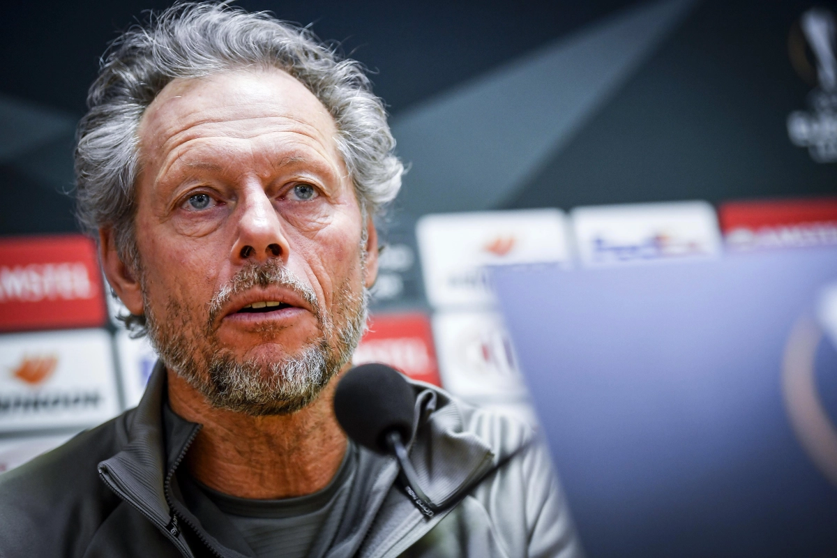 Michel Preud'homme : "La carte rouge a changé les plans"