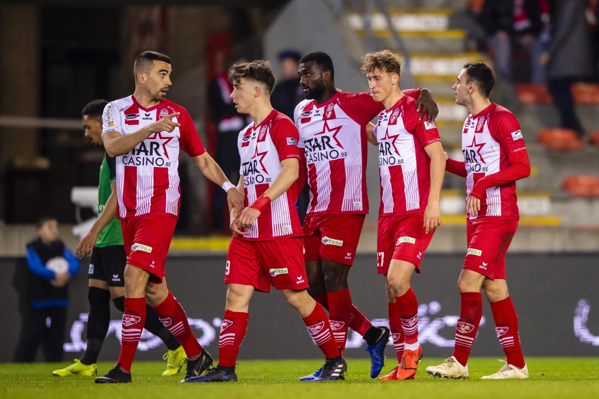 L'Excel Mouscron met ses joueurs en congé