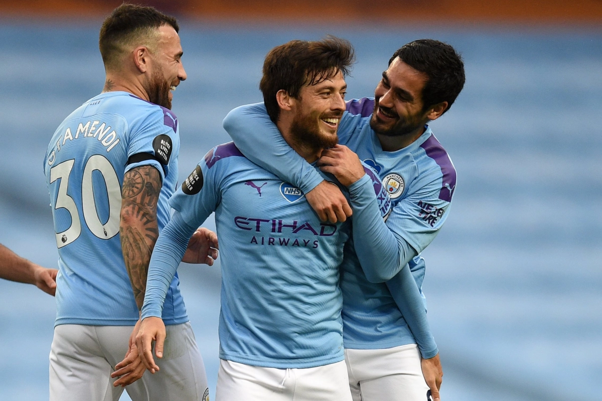 🎥 David Silva offre encore une merveille comme cadeau d'adieu à Manchester City