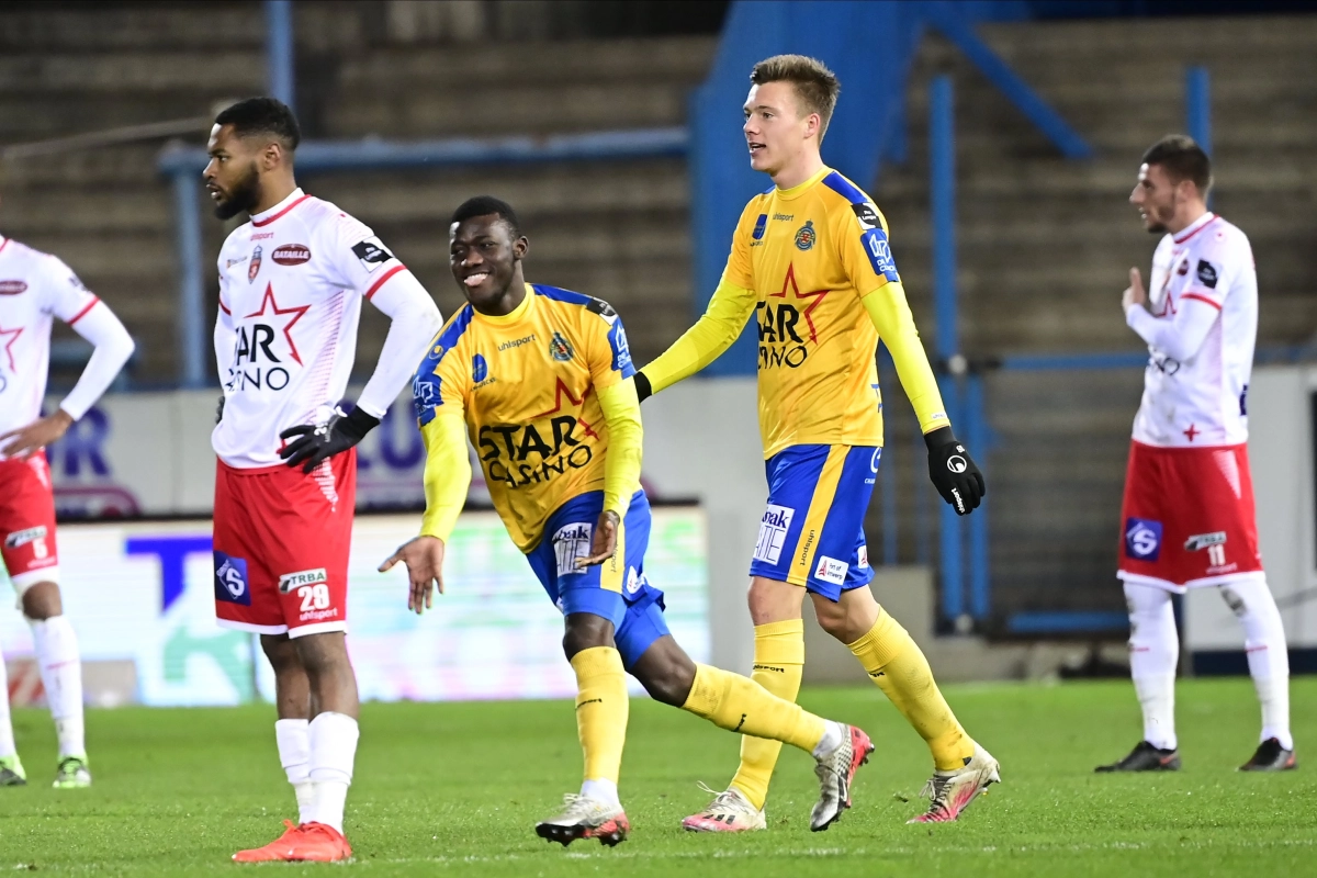 Un joueur de Waasland-Beveren tape dans l'oeil de beaucoup d'autres clubs