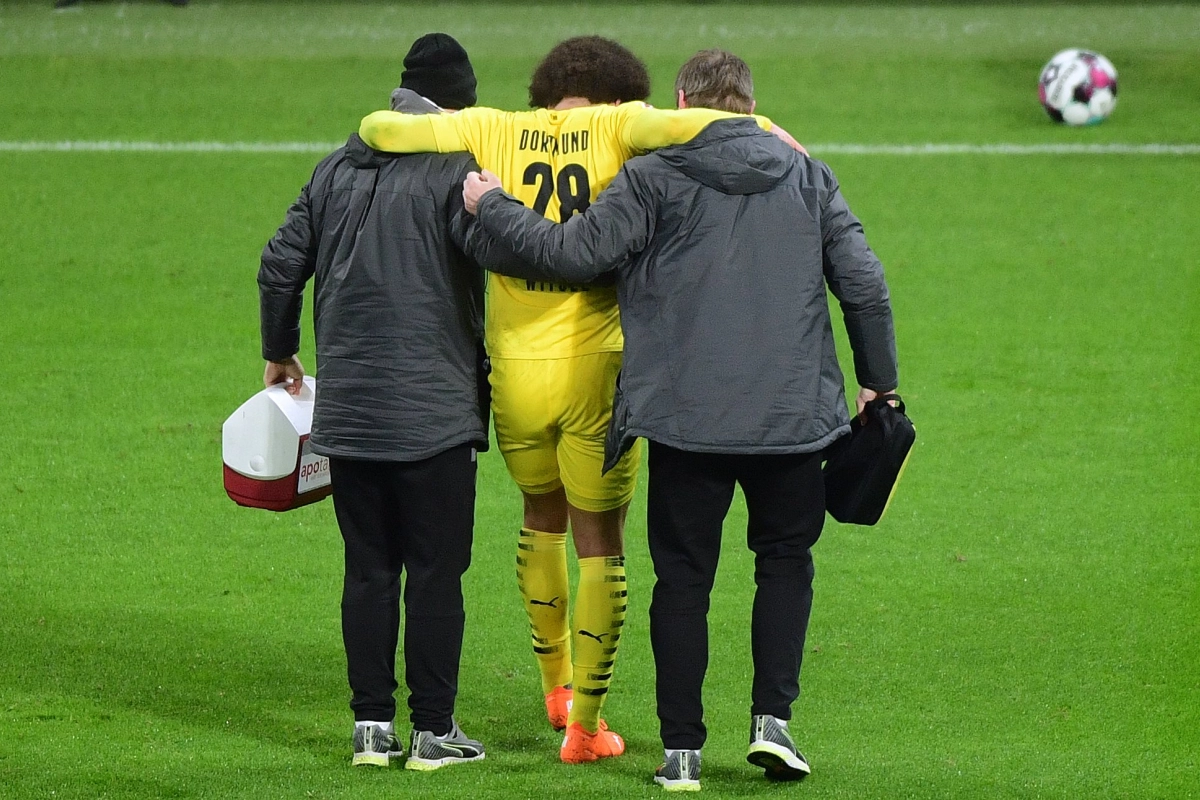 L'entraîneur de Dortmund jette un froid à propos du retour de Witsel cette saison