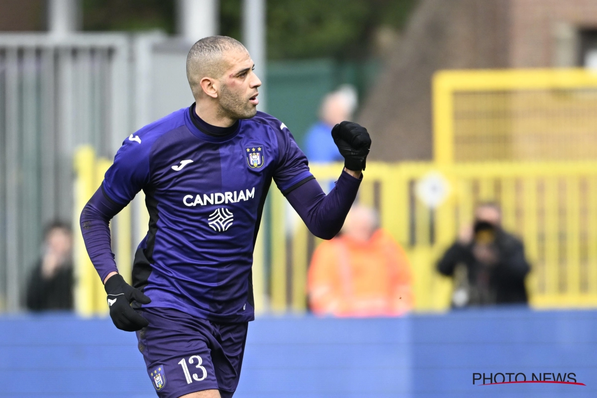 Slimani hésiterait maintenant à prolonger à Anderlecht 