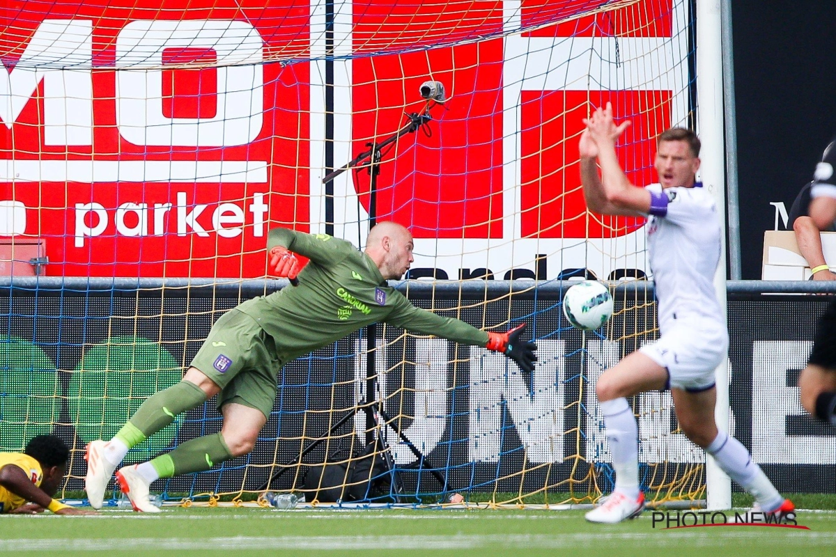 Ce n'est pas Bart Verbruggen, mais Maxime Dupé marque déjà des points à Anderlecht