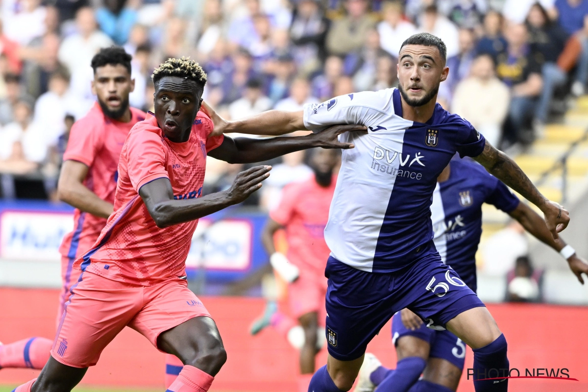 Réserviste en Pro League...et plus cher que Zeno Debast ?