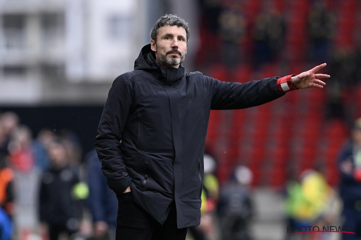 Mauvaise nouvelle pour Mark Van Bommel, toujours sans club après son départ de l'Antwerp