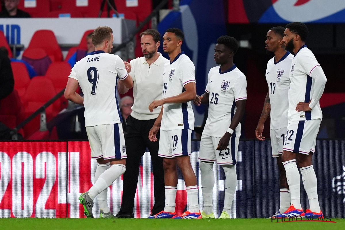 🎥 Ca chauffe avant Serbie - Angleterre ! De violents affrontements ont eu lieu entre supporters 