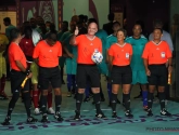 📷 Gianno Infantino arbitre un match entre ouvriers et légendes du football 