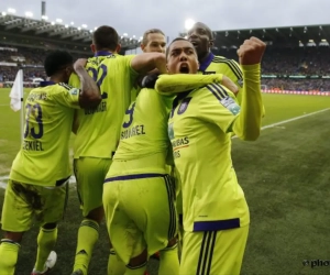 Anderlecht dévoile son maillot européen (VIDEO)