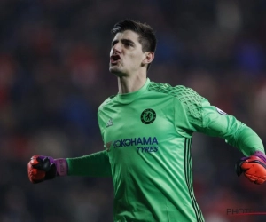 Antonio Conte compare Courtois et Buffon