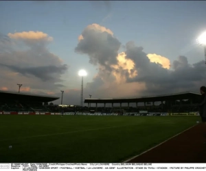 La Ville de La Louvière rejette le projet de stade de la RAAL