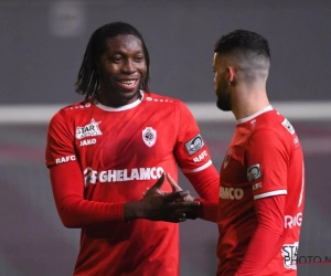 Dieumerci Mbokani : "L'Antwerp a compris qu'un joueur n'est pas fini à 30 ans"