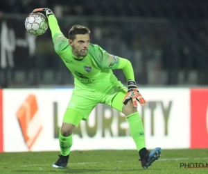 Hendrik Van Crombrugge plus que jamais sur le départ : "La direction ne veut plus que je joue"