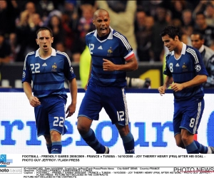 🎥 Il y a 10 ans jour pour jour, Thierry Henry qualifiait la France avec l'aide de sa main