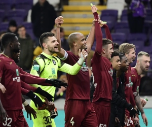 "Avant le gardien d'Anderlecht n'avait rien à faire, désormais le meilleur joueur chaque semaine se nomme Hendrik Van Crombrugge"