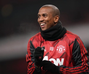 Manchester United confirme le départ d'Ashley Young