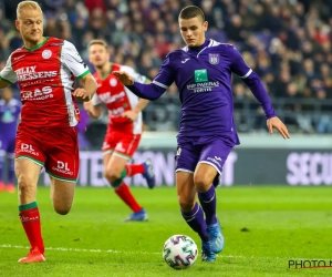 Quelques semaines lui ont suffi pour être séduit par Anderlecht: "L'un des plus grands clubs du monde"