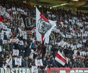 📷 L'Ajax Amsterdam présente son nouveau kit de maillots