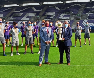 🎥 Le Beerschot a reçu ses médailles de champion