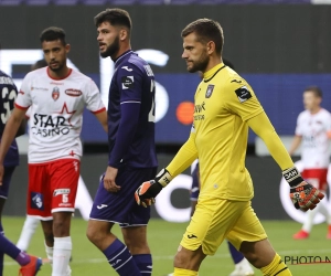 Fin de saison pour Van Crombrugge, le portier d'Anderlecht réagit