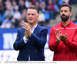 Ruud Van Nistelrooy charmé par le talent d'un jeune Belge : "On oublie qu'il n'a que dix-huit ans"