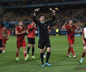 Thibaut Courtois félicite les Red Lions et son alter ego Vincent Vanasch