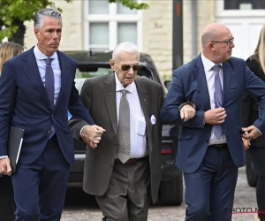 📷 Les supporters d'Anderlecht rendent un dernier hommage à Michel Verschueren