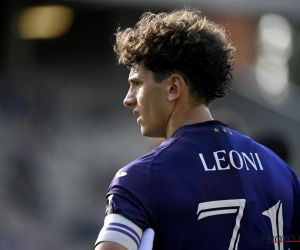 "Ca peut nous mettre de la pression" : Theo Léoni dévoile ce qui a changé à Anderlecht ces dernières semaines