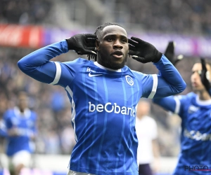 📷 Ce joueur de Genk vient-il de se trahir ? Il pose...avec le maillot d'un rival ! 