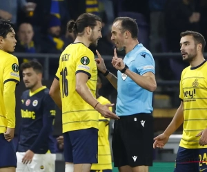 Après sa soirée noire contre Fenerbahce, Christian Burgess cible l'arbitrage : "Il a tout sifflé pour eux !" 