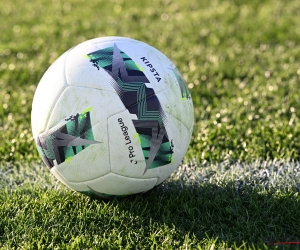 Incroyable : un joueur aurait envoyé... son frère jumeau après avoir signé dans son club !