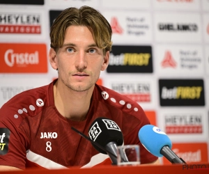 Dennis Praet enfin titulaire à l'Antwerp ? La mise au point de Jonas De Roeck