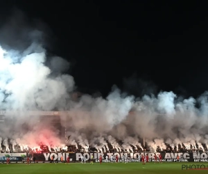 Un moment très fort émotionnellement : Charleroi - Standard interrompu pendant 10 minutes après 60 secondes de jeu en hommage à "Yoni" (vidéo)