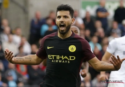 Aguero entre dans l'histoire de la Premier League