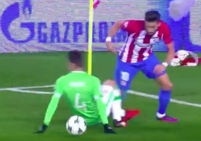 Vidéo: Le dribble fou de Carrasco