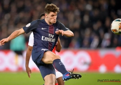 VIDEO: Meunier ridiculise Neymar et sert Cavani pour le 4-0!