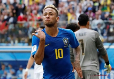 Neymar réagit aux critiques à son adresse