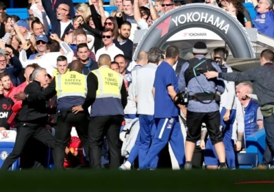 ? José Mourinho, après avoir été chambré,  a vu rouge et a failli en venir aux mains avec un adjoint de Chelsea