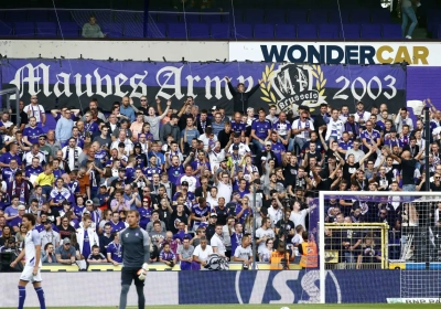 L'action de sensibilisation qui a surpris les supporters d'Anderlecht...et qui pourrait s'étendre à d'autres stades : "Cela va s'intensifier"