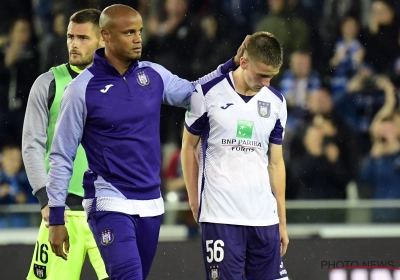 Anderlecht doit-il abandonner ? "Ca paraît bizarre mais on croit au titre"