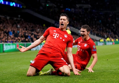 Robert Lewandowski remporte le trophée de meilleur buteur de la Bundesliga