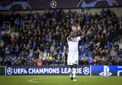 Kalidou Koulibaly touché par les supporters limbourgeois 