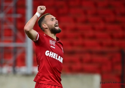 Van Bommel autorise deux autres joueurs à partir