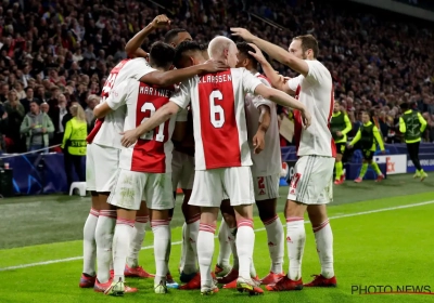 L'Ajax s'impose face au PSV et reprend la tête du championnat