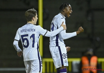 Anderlecht avec Verschaeren et Refaelov d'entrée de jeu