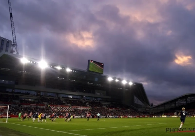 Un supporter de Brentford arrêté pour racisme et homophobie