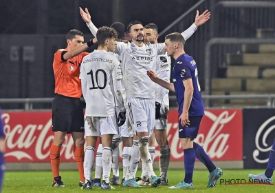 🎥 Le penalty controversé qui permet à Anderlecht d'égaliser.... semble correct