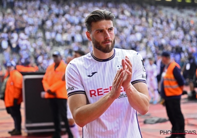 Wesley Hoedt veut aller de l'avant : "Ça n'influencera en rien nos Playoffs"