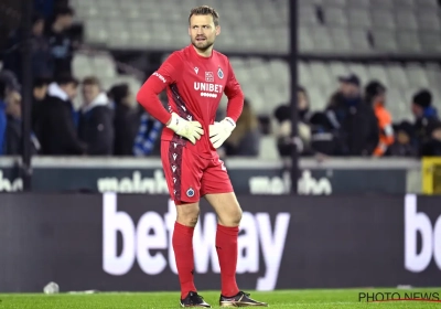 Simon Mignolet obligé d'aller calmer ses supporters après le partage face à Louvain